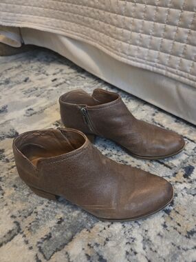 Lucky Brand Brown Leather Ankle Booties